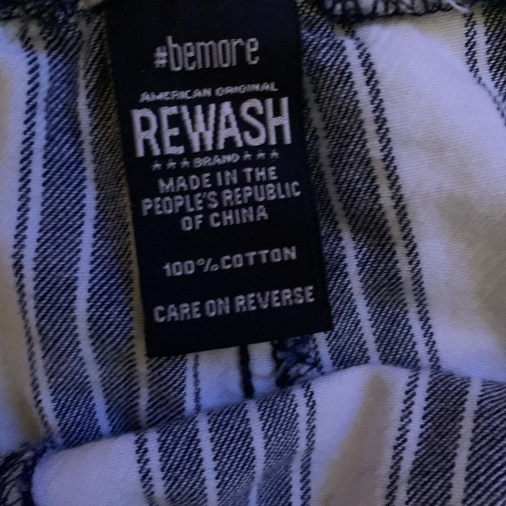 American Original Rewash Hem Shorts - Picture 6 of 8